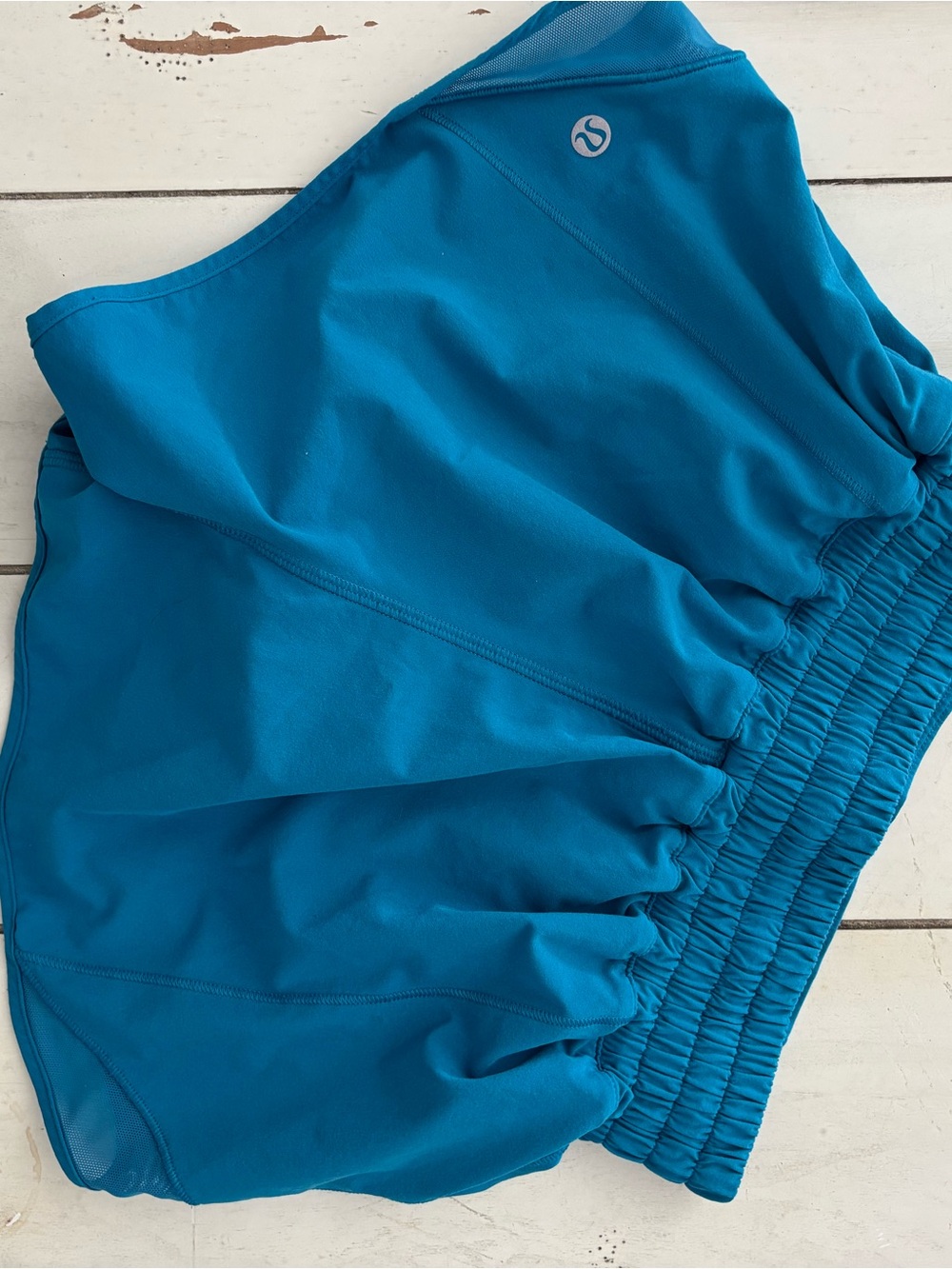 lululemon NWOT Hotty Hot High-Rise Lined Shorts 2.5" - Dark Aqua - Picture 3 of 6